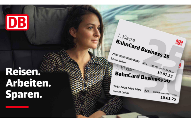 Frau sitzt in der Bahn, BahnCard Business 25, BahnCard Business 50, reisen, arbeiten, sparen